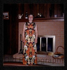 WOMAN LONG SLEEVELESS DRESS