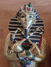 Egyptian Resin moulded king Tutankhamen Sarcophagus with Mummy. Excellent cond.