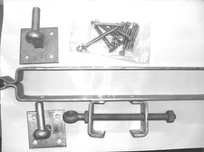 Adjustable five bar field gate
