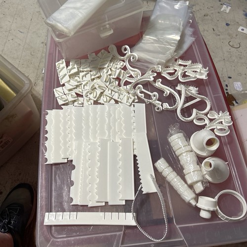 Large cake decorating - cake, lot