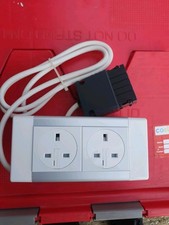 Legrand Electrak On-Desk 13a