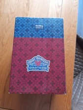 RARE Disney Traditions