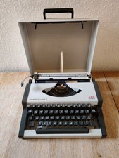 VINTAGE AEG OLYMPIA TRAVELLER