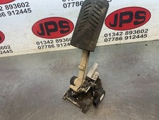 Throttle pedal assy 613268 X