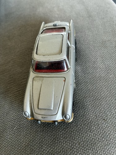 Corgi 007 aston - 007,