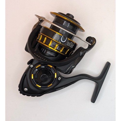 Daiwa 3000 spinning reel - bg,