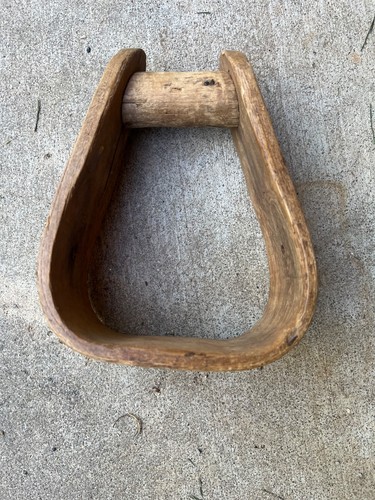 Wooden western stirrup - wooden,