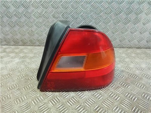 Rear right light honda - rear,