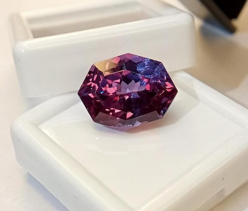 11.30ct color changing