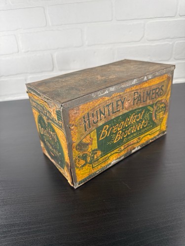 Biscuit cookie tin - biscuit, huntley
