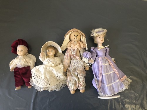Old small dolls - 4, dolls.