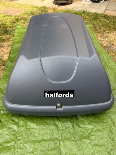 Halfords roof box 250l used - halfords,