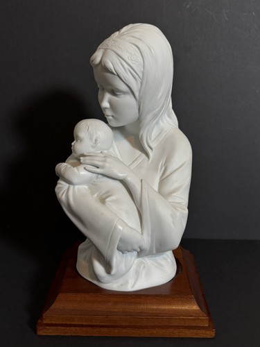 Kaiser porcelain sculpture - kaiser,