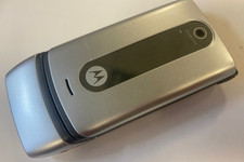 Motorola W377 Mobile Phone