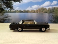 Corgi Toys 230 Mercedes-Benz