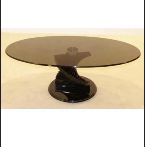 Modern twisted balck glass - twisted,