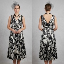 Michaela Louisa white/black