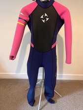 Dive And Sail Women’s Winter Wetsuit. XL (see Measurements), Light Use