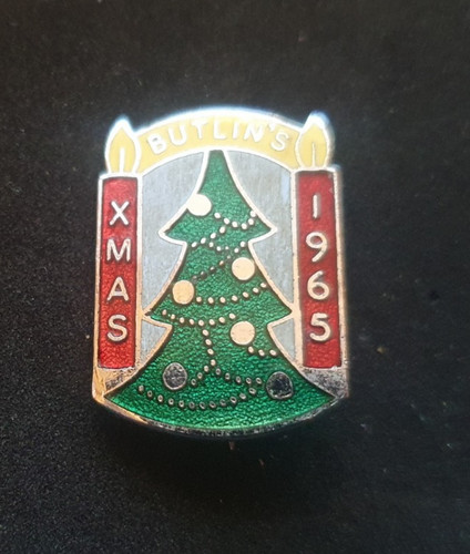 Butlins badge xmas - butlins, maker