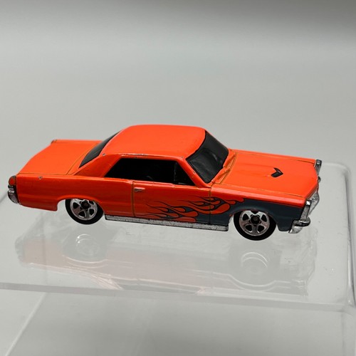 Hot wheels pontiac gto - '65,