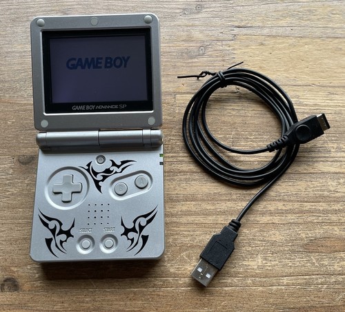 Tribal silver nintendo gameboy - silver,