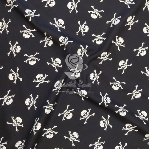 Skulls camouflage 100 - /,