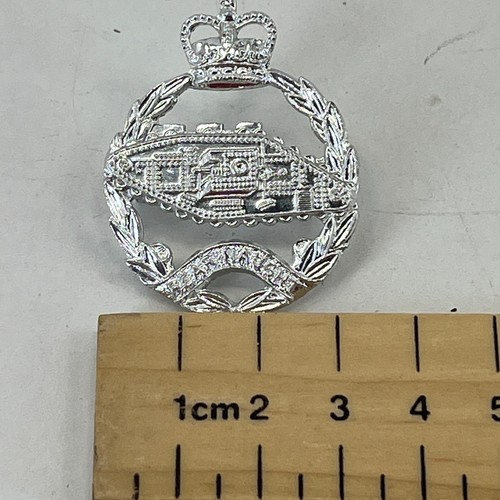 Royal tank regiment cap badge - tank,