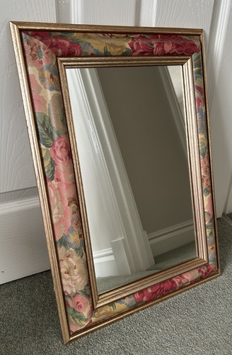 Vintage wooden floral chintz - wooden,