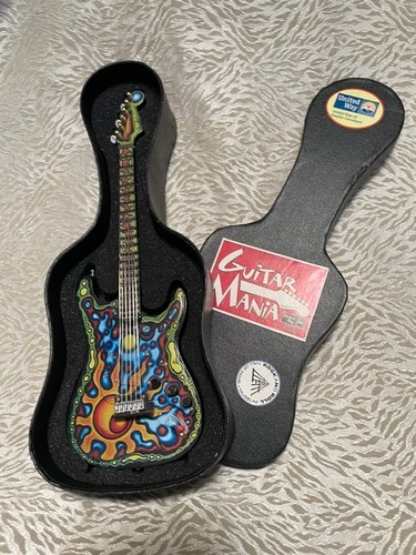 Guitar mania united way - guitar,