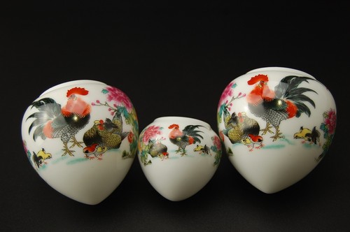 Large porcelain bird - large,