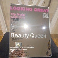  VINTAGE VOGUE style MAGAZINE COVER PICTURE MIRROR looking great cosmopolitan