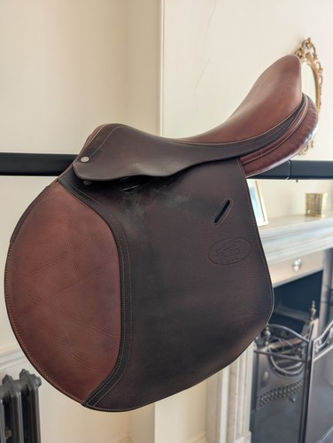 Classic brown saddle hervé - classic, by