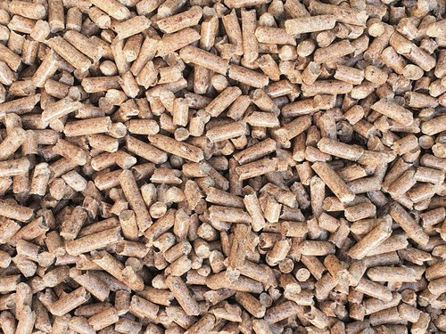 Wood based cat litter 1kg - based,