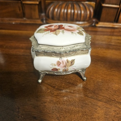 Vintage floral porcelain - floral,