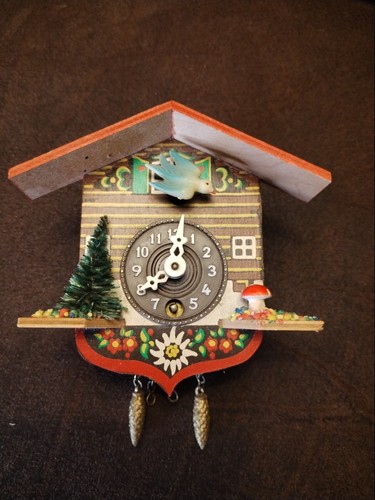 Vintage miniature cuckoo clock - vintage,