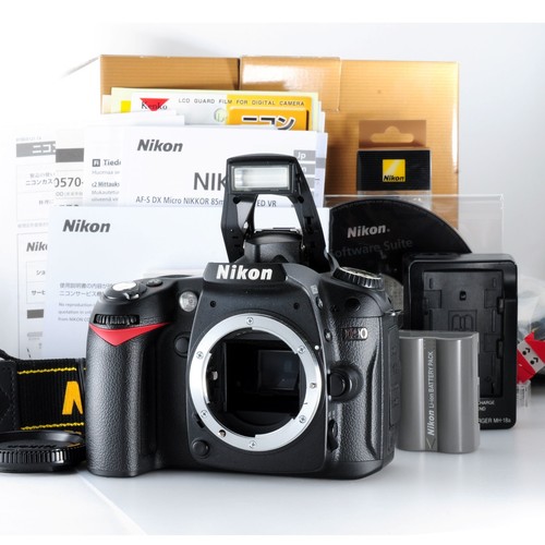 Nikon d90 3mp digital - d90,
