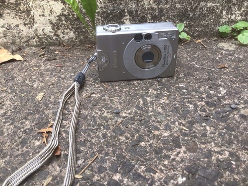 Canon powershot s100 1m - canon, 2.1m