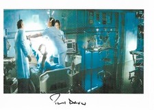 Paul Darrow (BOND 007) - Genuine Signed Autograph 10"x8" COA 22819