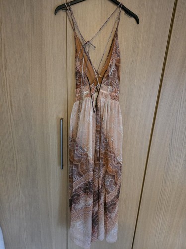 Per unapaisley neck midaxi - v-neck,