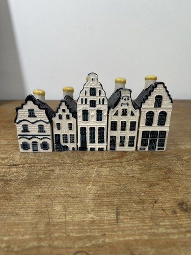 Blue delft houses made for - delft, x