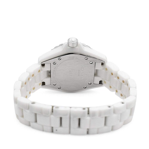 Chanel j12 33mm quartz ceramic - chanel,