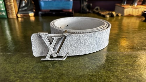 Louis vuitton authentic - louis,
