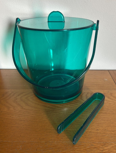 Retro style green - retro,