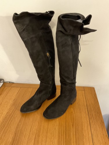 Boden bray over - over, knee