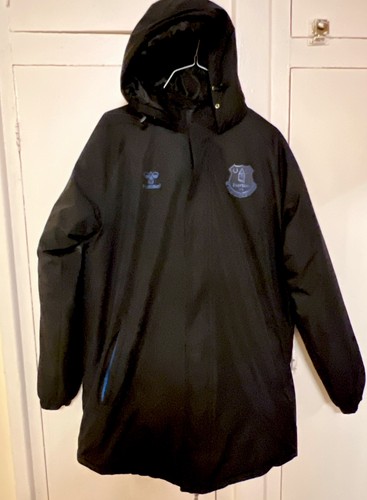 Everton football winter - ,