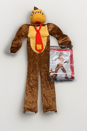 Donkey kong costume - costume, deluxe