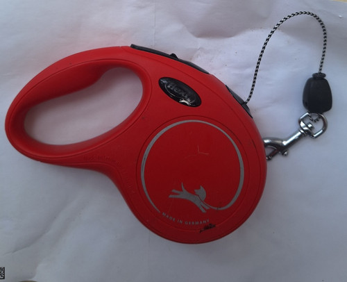 Small flexi retractable dog - flexi,