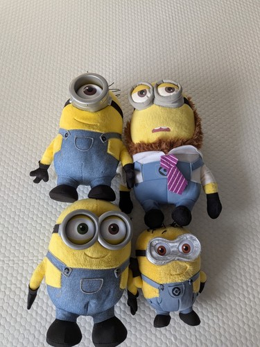 Despicable minions plush - minions,