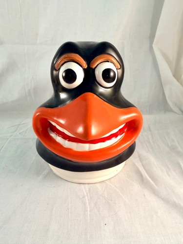 Ceramic penguin cookie jar top - ceramic,