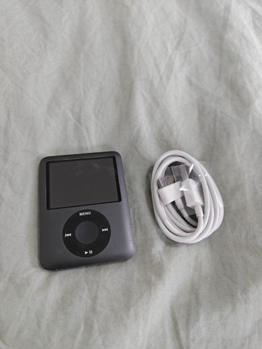 Apple ipod nano 3rd generation - nano,